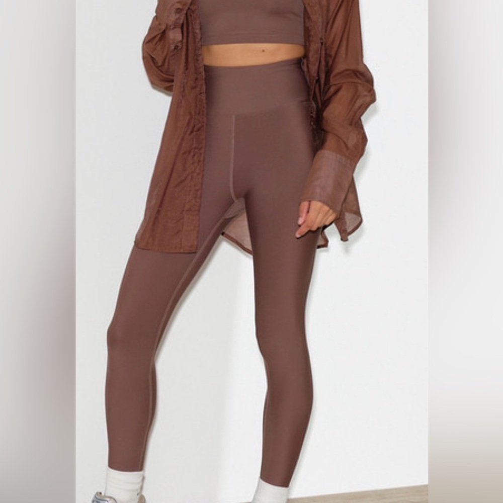 Year of Ours Recycled Go To brown Leggings in Coco size small